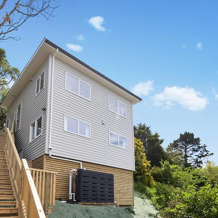 Stunning View, Privacy, Close To Ferry & Brand-New Wellington Exterior photo