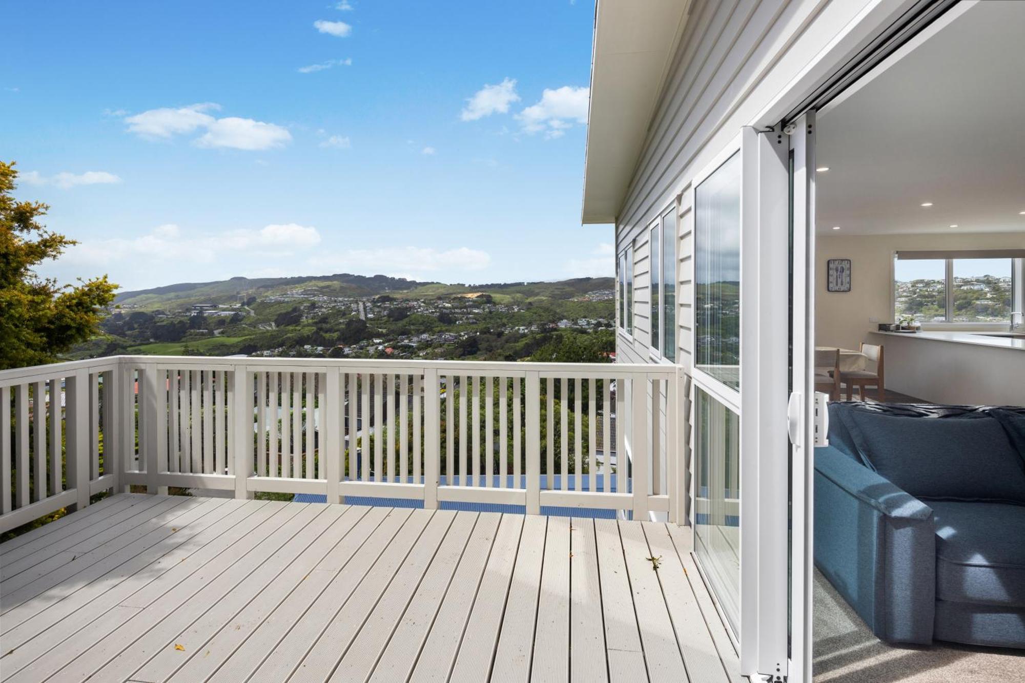 Stunning View, Privacy, Close To Ferry & Brand-New Wellington Exterior photo