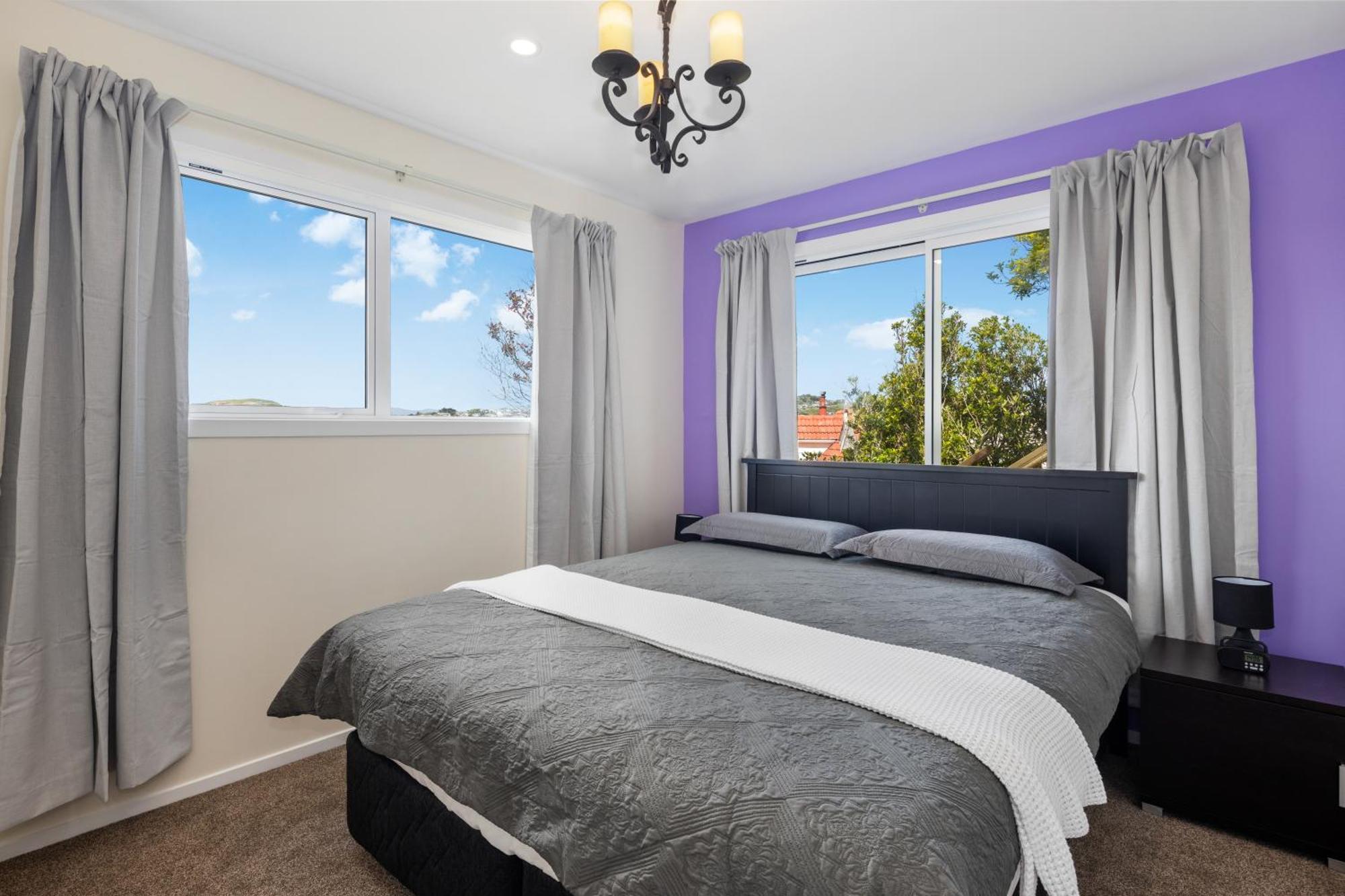Stunning View, Privacy, Close To Ferry & Brand-New Wellington Exterior photo